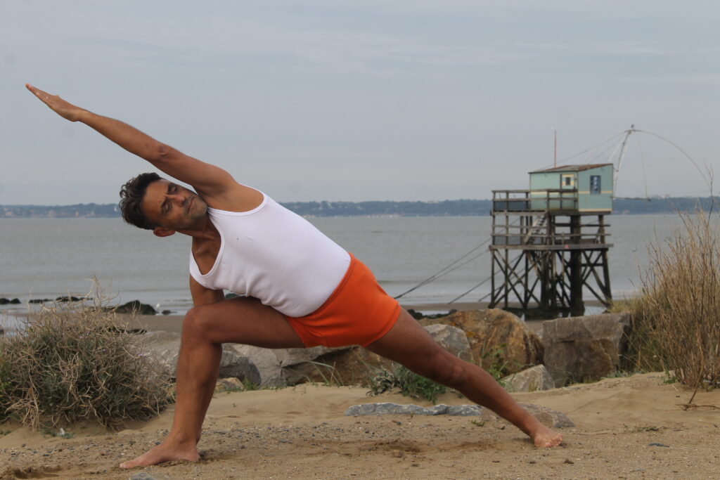 Utthitaparsvakonasana